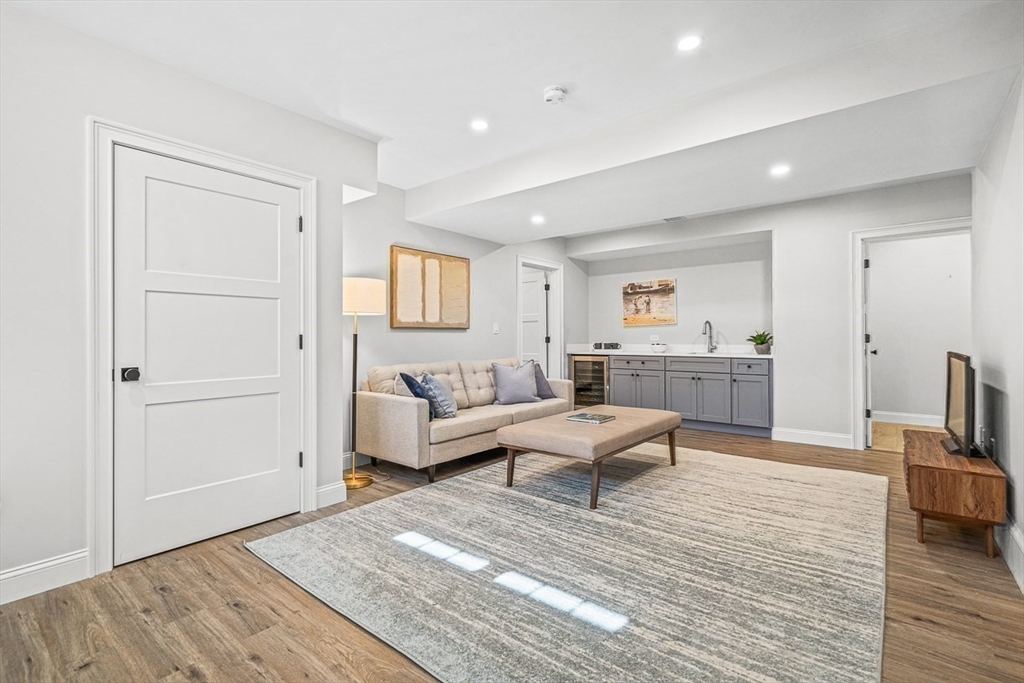 29 Kendall Rd.