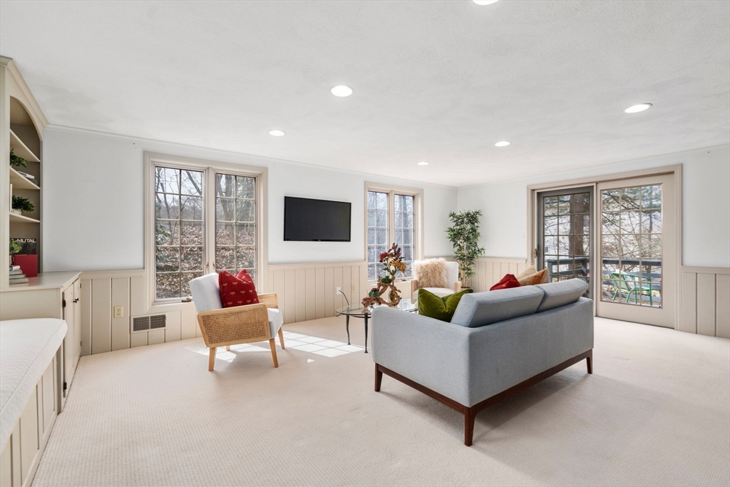45 Verndale Rd