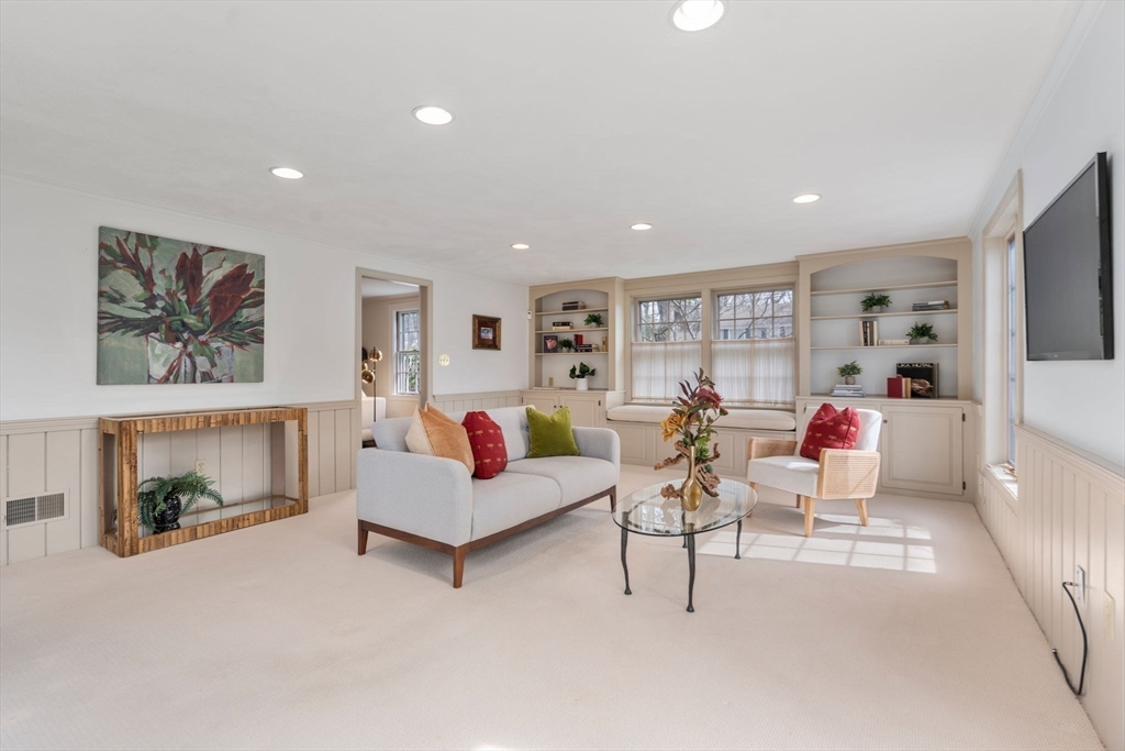 45 Verndale Rd