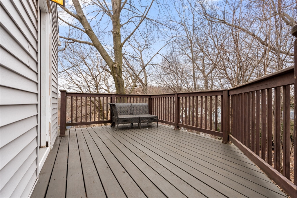 30 Fellsview Ave