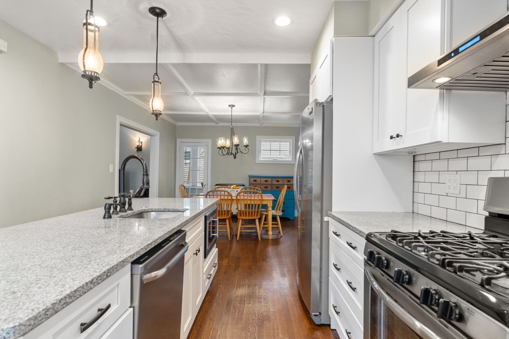 30 Fellsview Ave