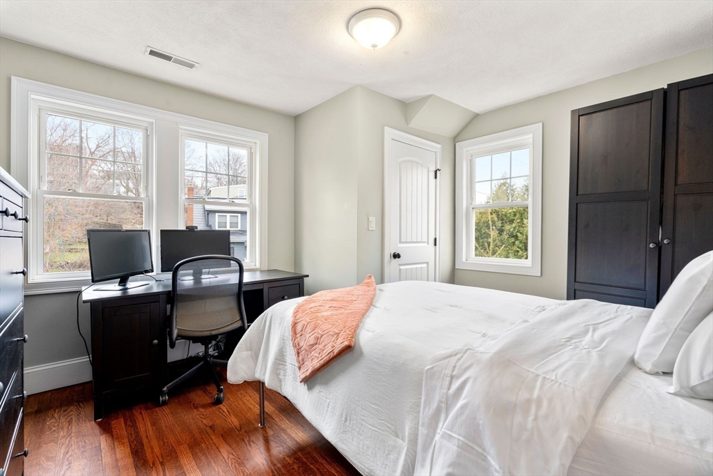 30 Fellsview Ave