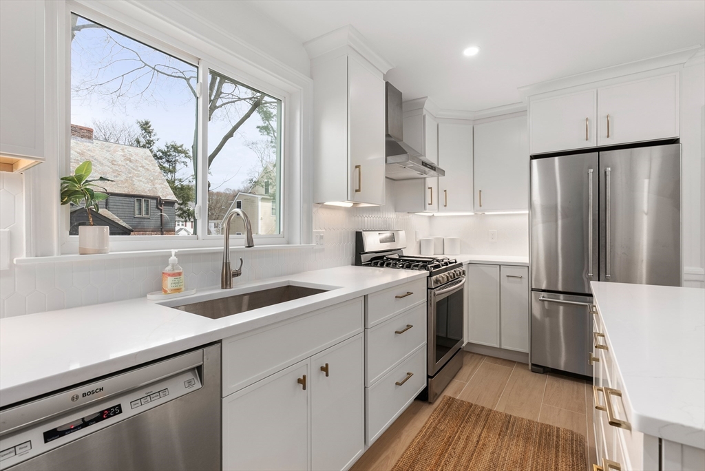 18 Sheldon Rd
