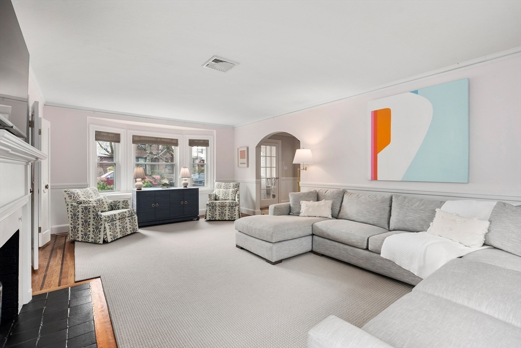 18 Sheldon Rd