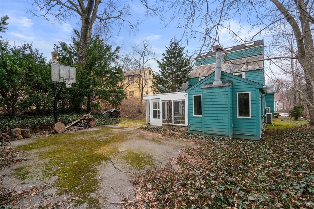 84 Eastbourne Rd