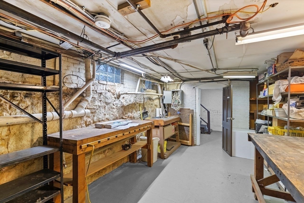 34 Myrtle St # 3