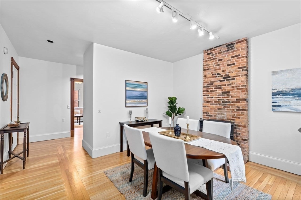 34 Myrtle St # 3