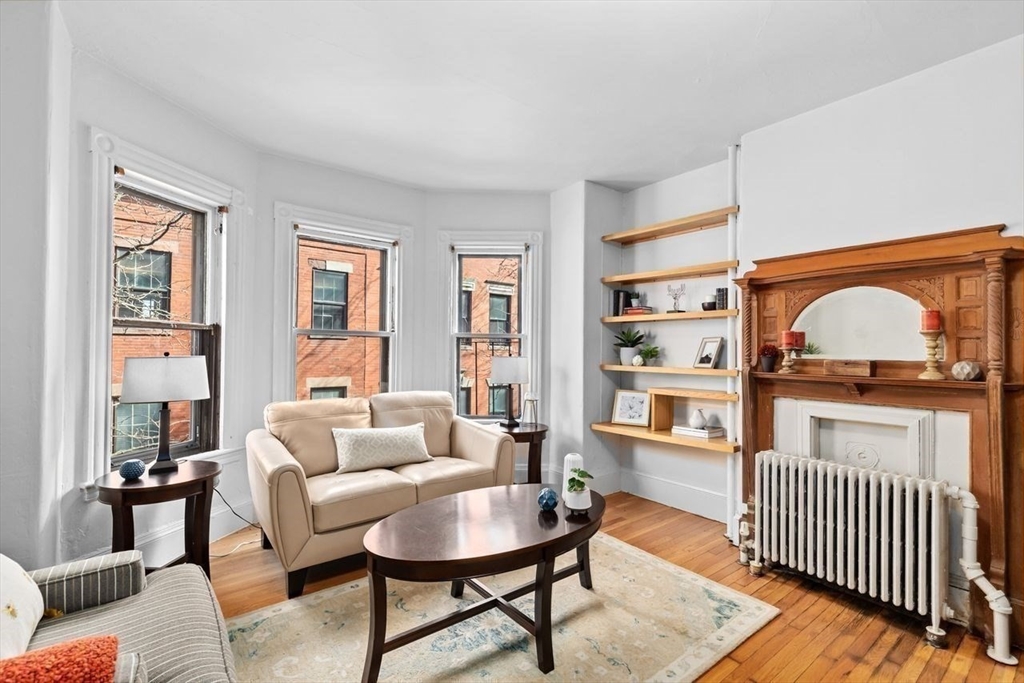34 Myrtle St # 3