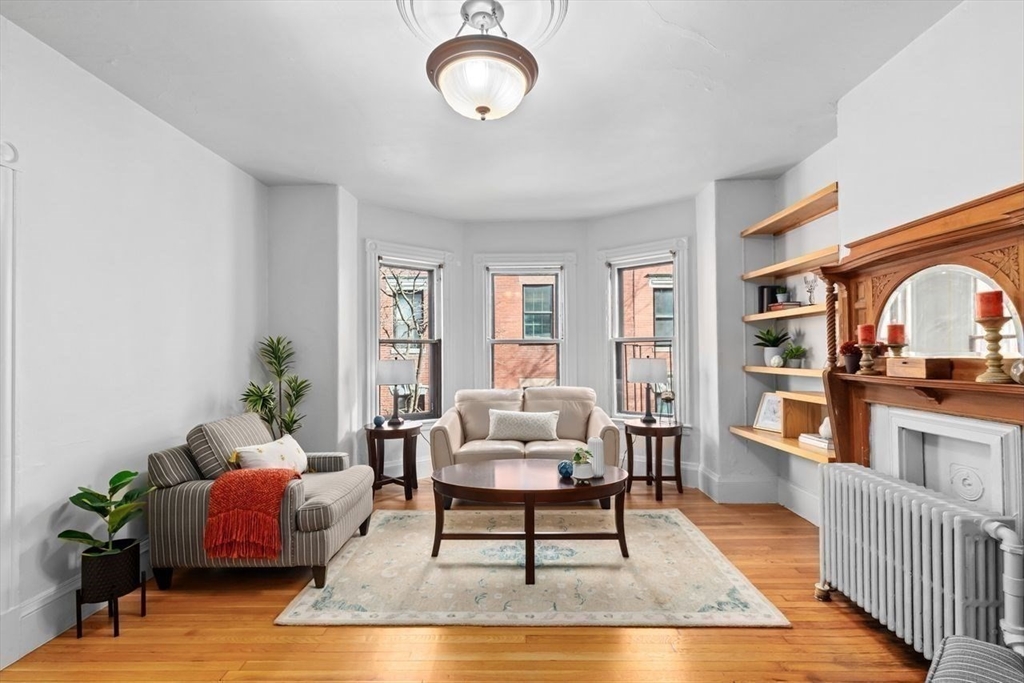 34 Myrtle St # 3