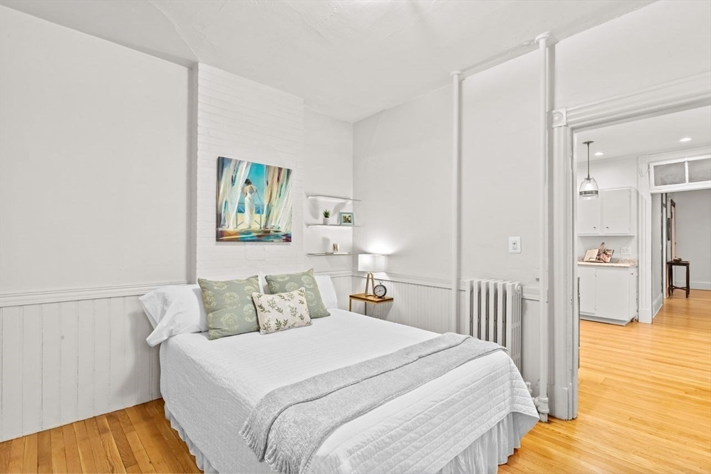 34 Myrtle St # 3