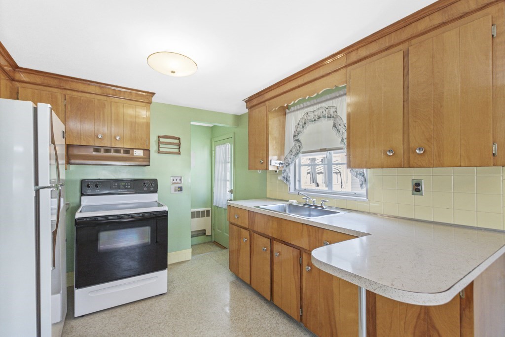 24 Nyack Street