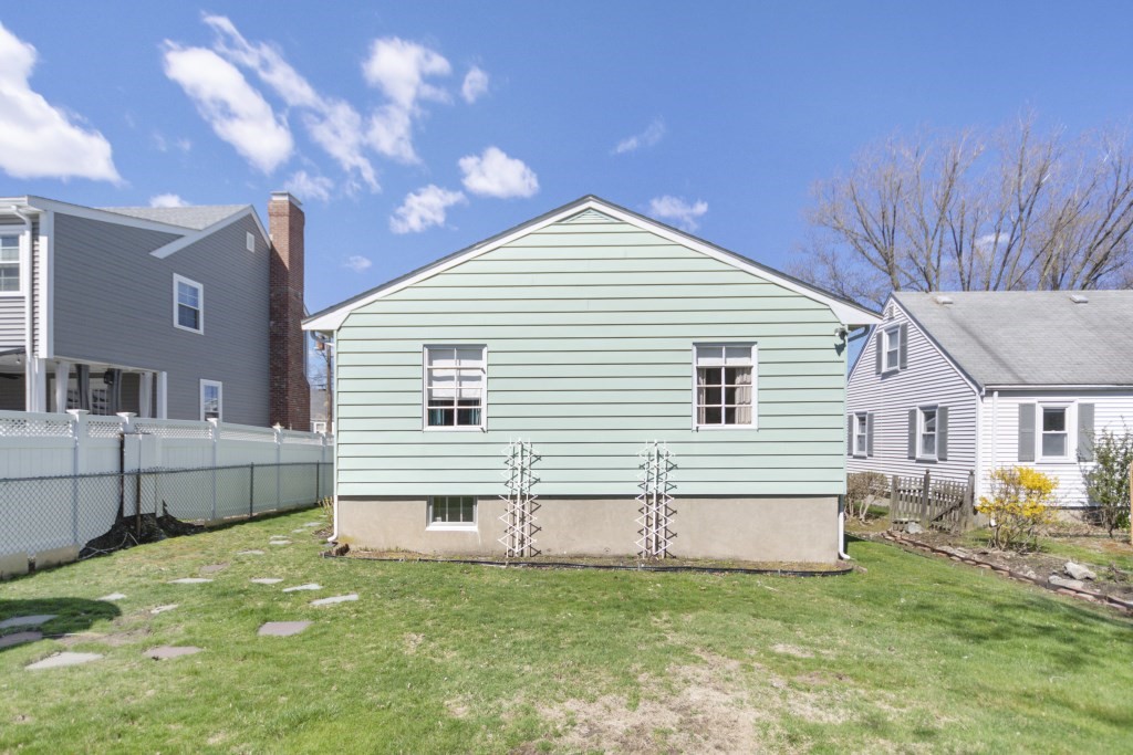 24 Nyack Street