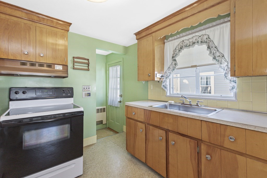24 Nyack Street