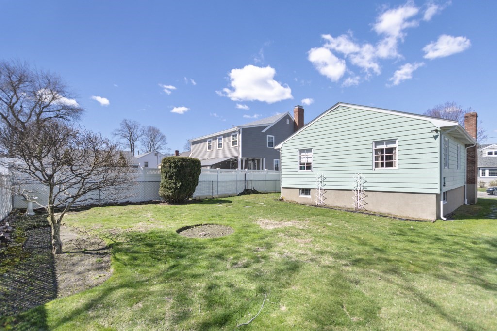 24 Nyack Street