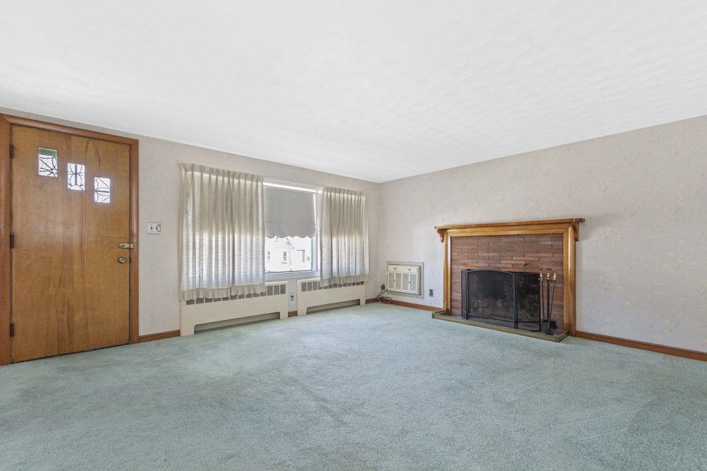 24 Nyack Street