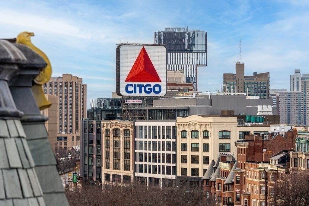 390 Commonwealth Ave # 809