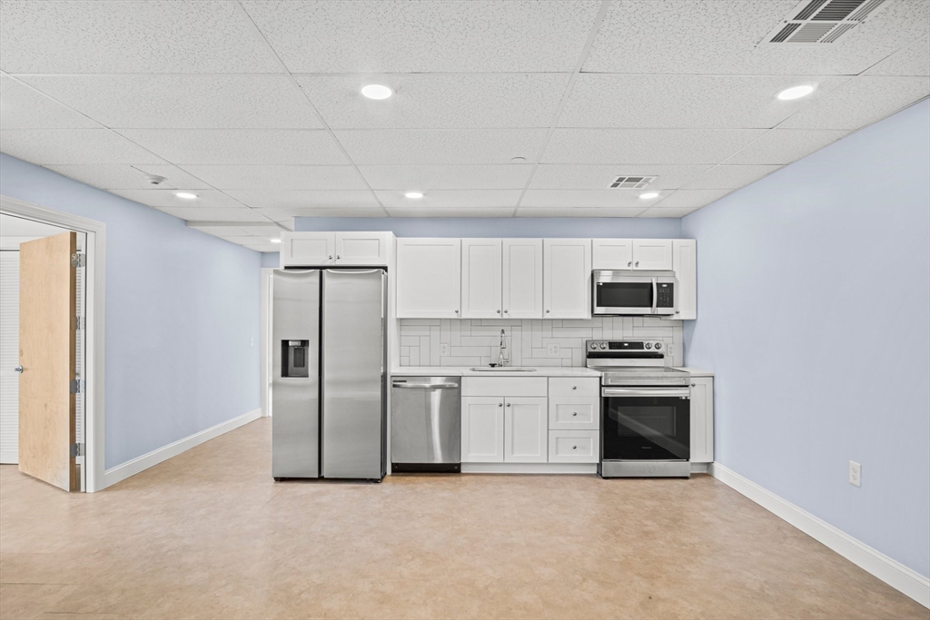 330 Rutherford Ave # 1