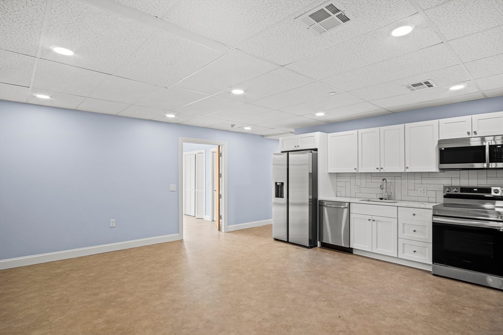 330 Rutherford Ave # 1