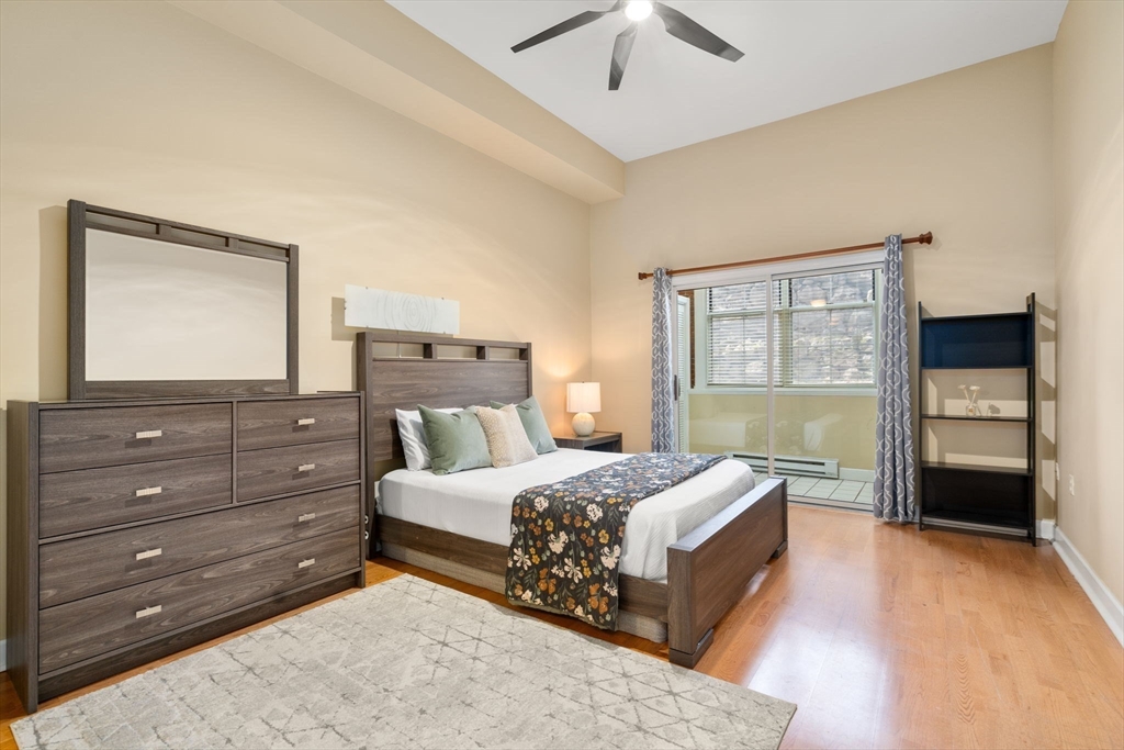 112 Milton St # 233