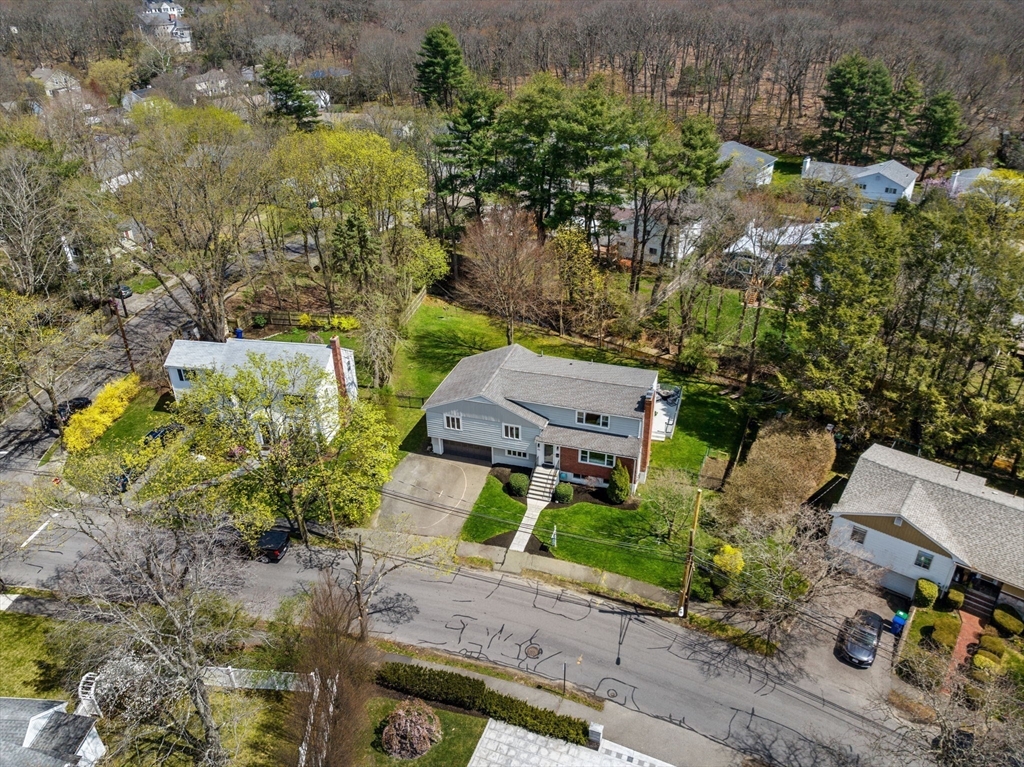 90 Olde Field Rd