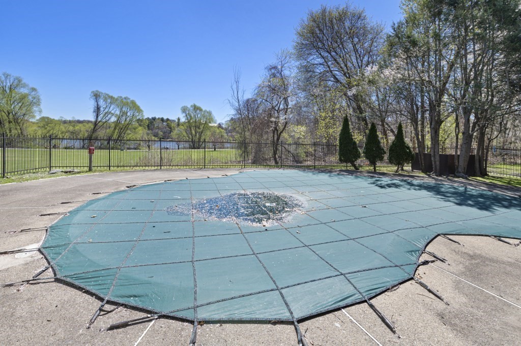144 Kenrick St # 12