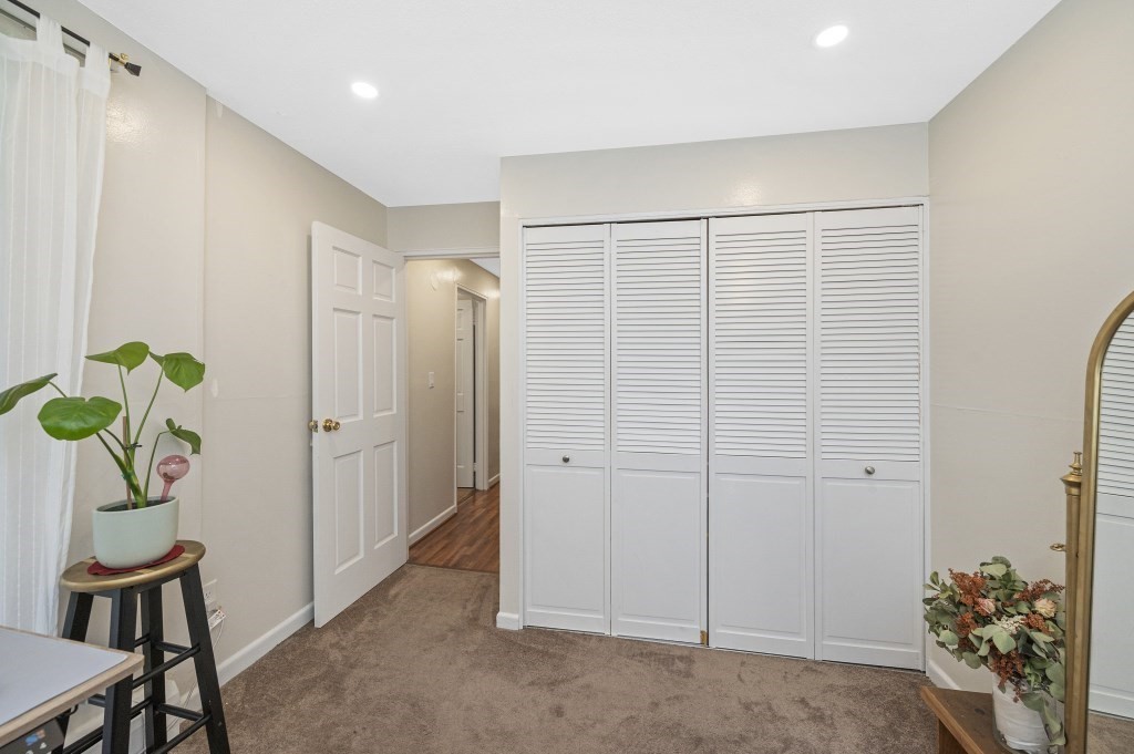 144 Kenrick St # 12