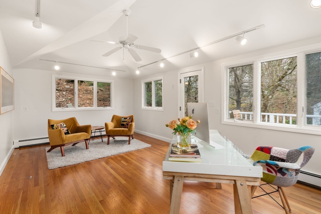 170 Varick Rd