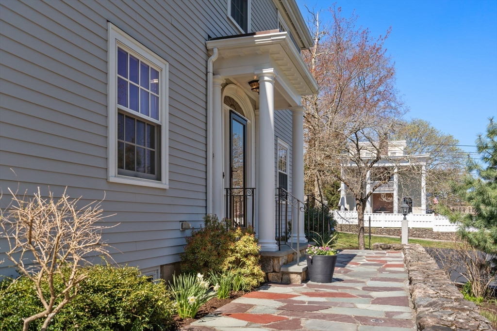 116 Central St