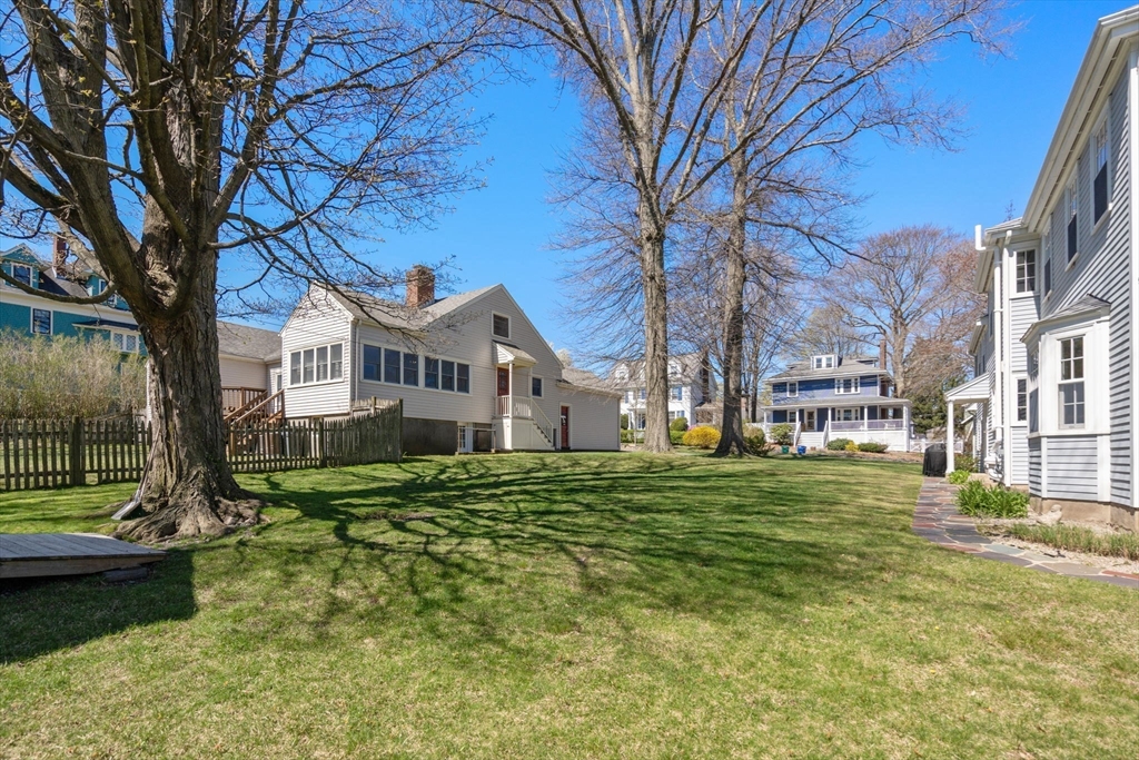 116 Central St