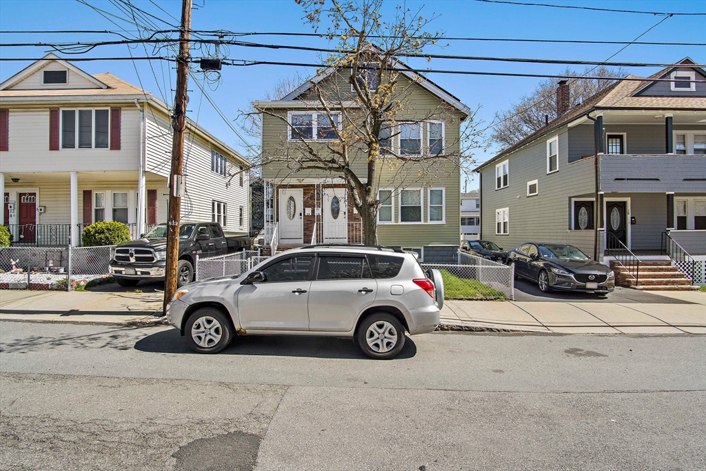 24 Englewood Ave # 24A