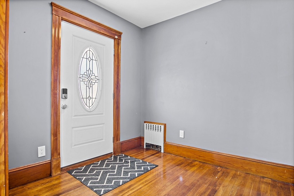 24 Englewood Ave # 24A