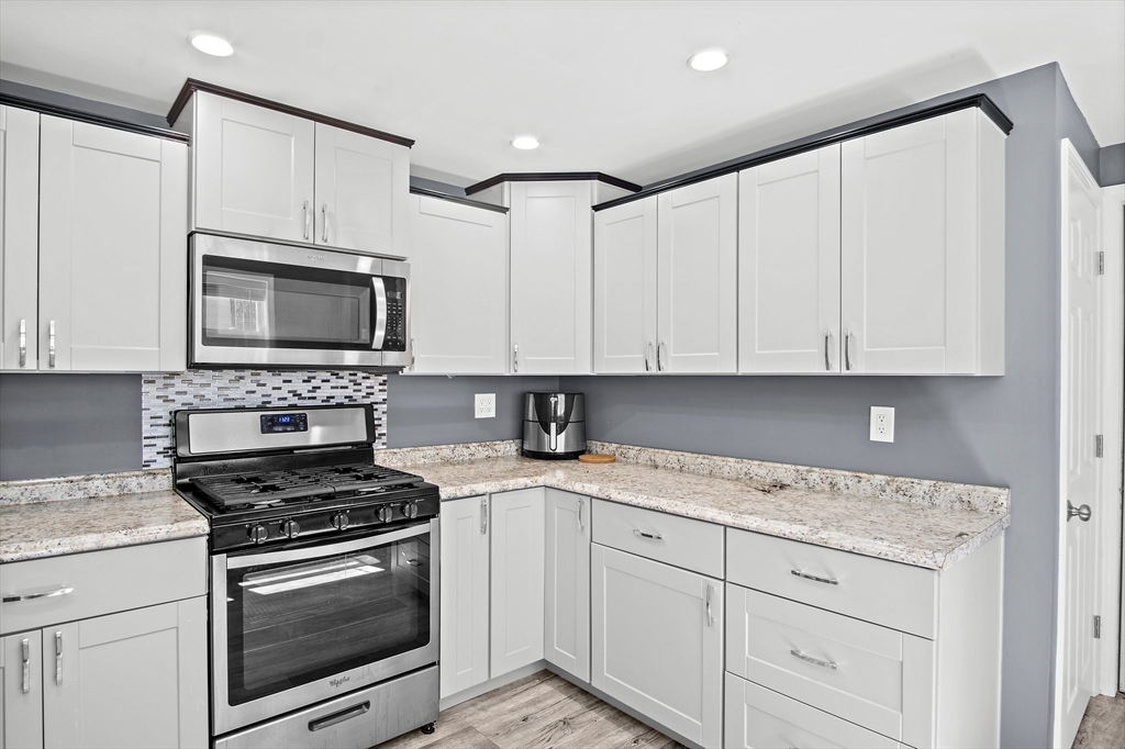 24 Englewood Ave # 24A