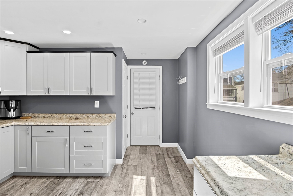 24 Englewood Ave # 24A