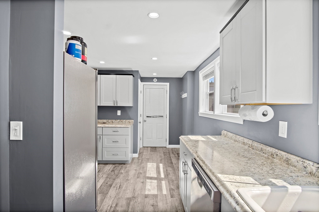 24 Englewood Ave # 24A