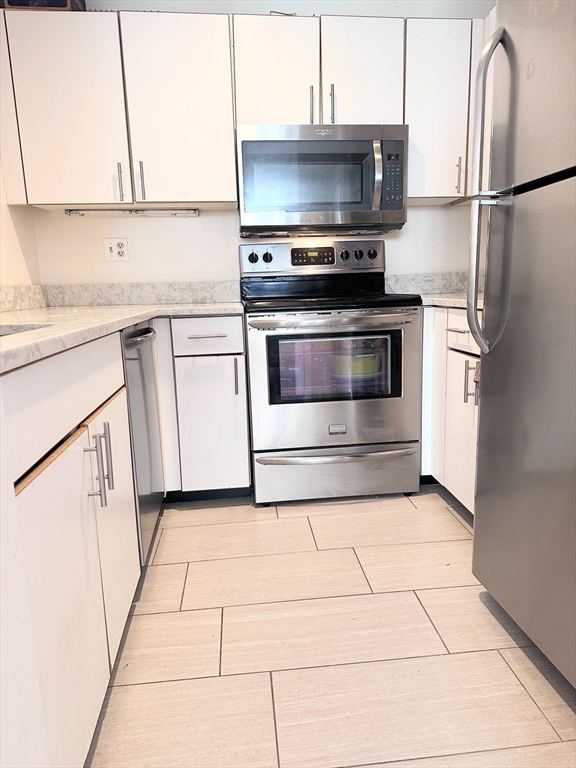 193 Oak Street # 505