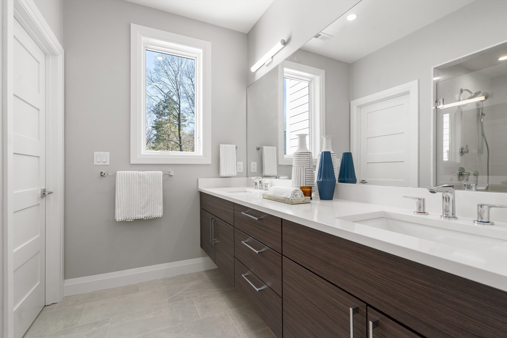 935 Walnut Street # 935