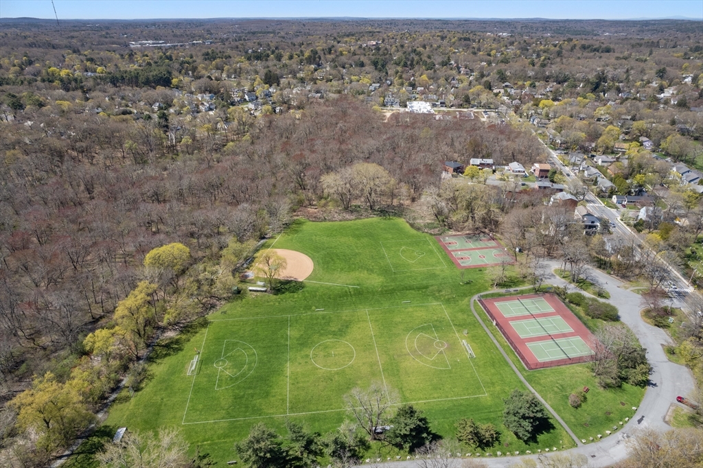 935 Walnut Street # 935