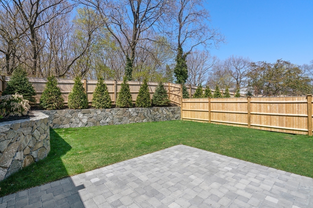 935 Walnut Street # 935