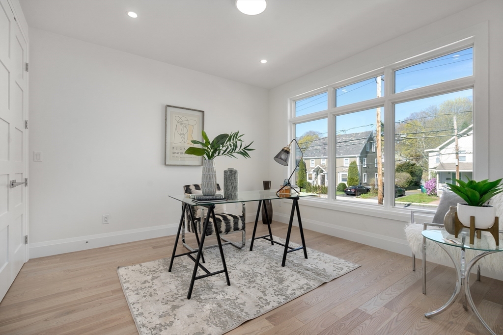 935 Walnut Street # 935