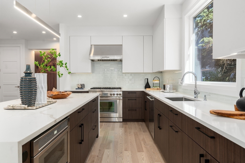 935 Walnut Street # 935