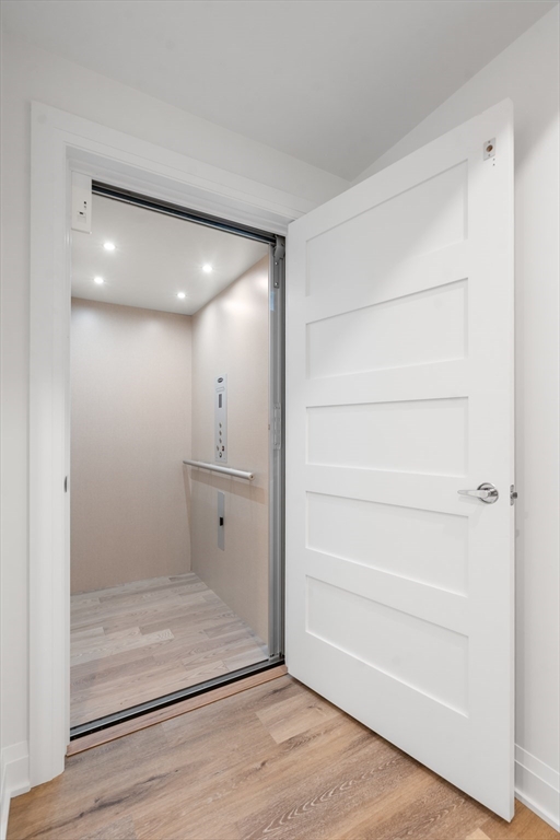 935 Walnut Street # 935