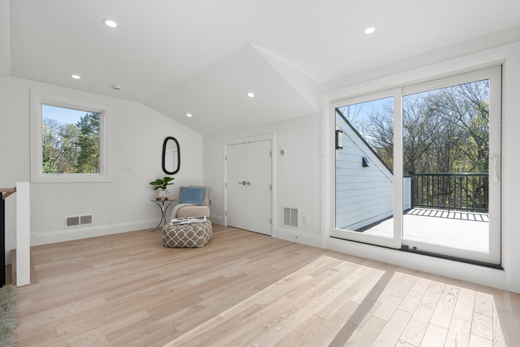 935 Walnut Street # 935