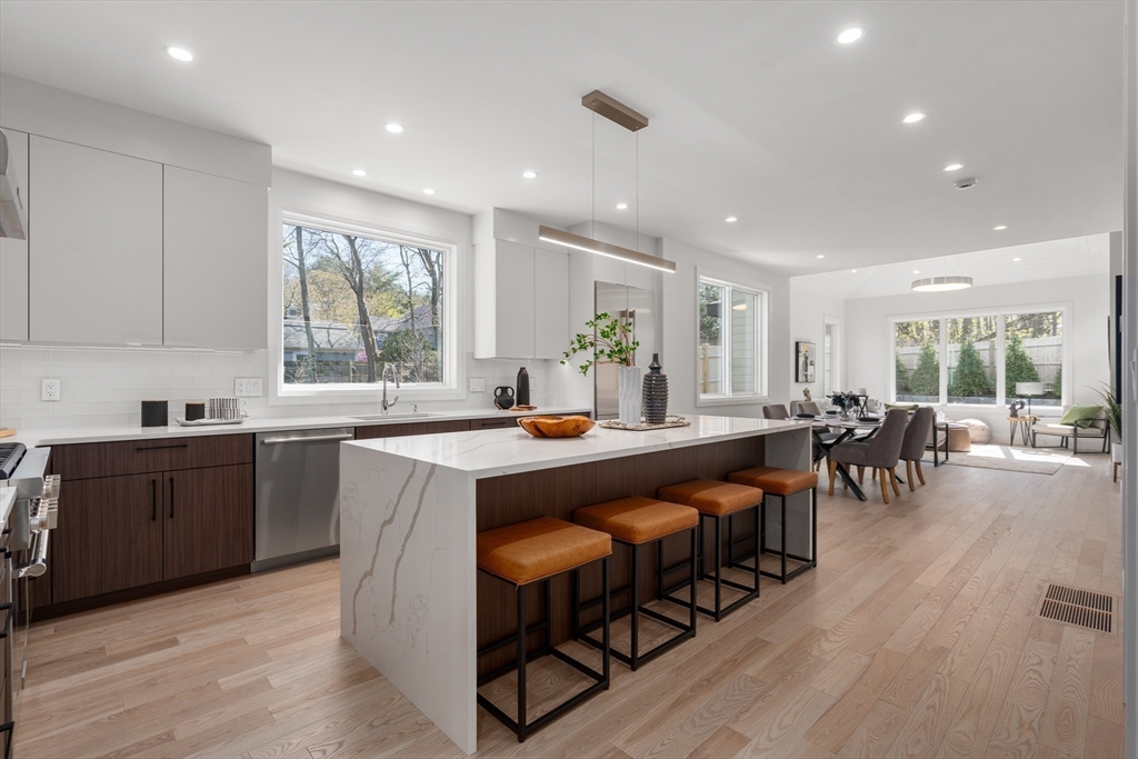 935 Walnut Street # 935