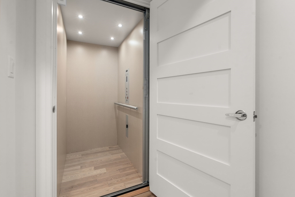 935 Walnut Street # 935