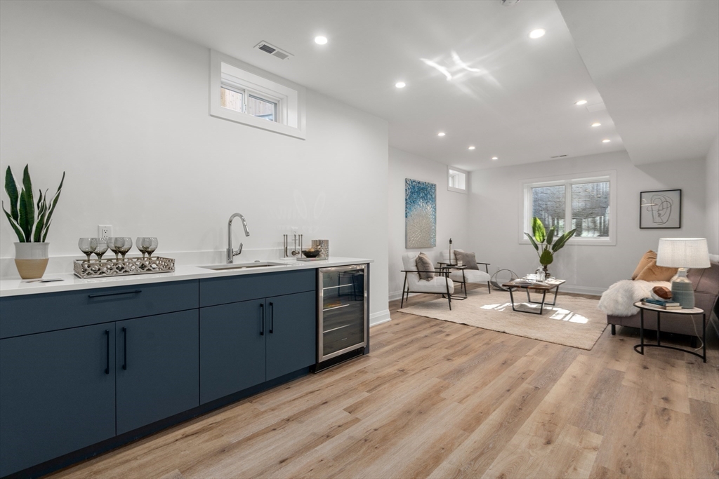 935 Walnut Street # 935