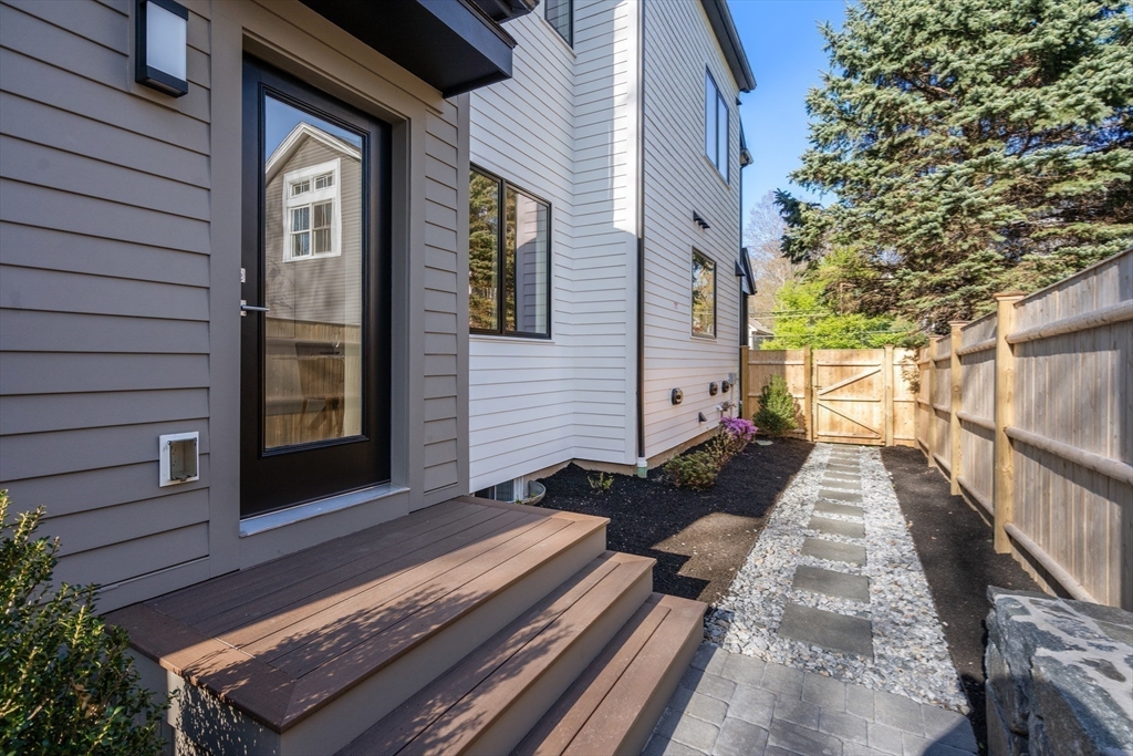 935 Walnut Street # 935