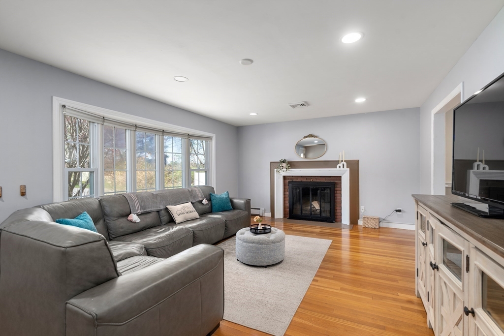 31 Roosevelt Rd