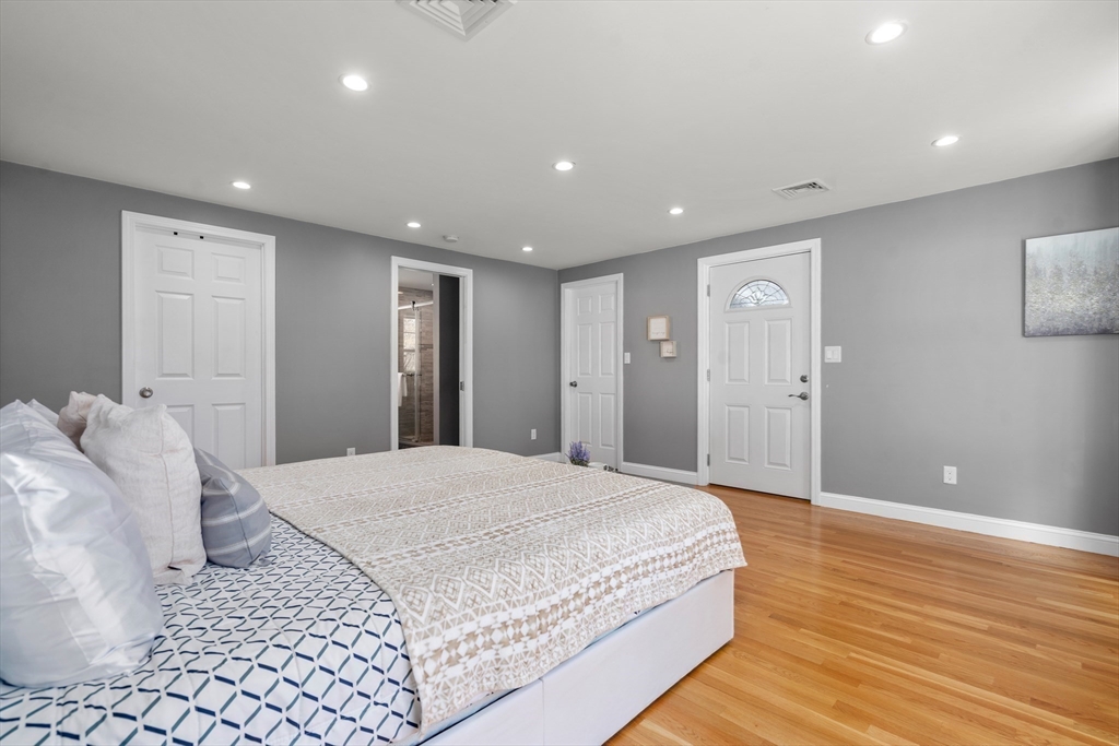 31 Roosevelt Rd
