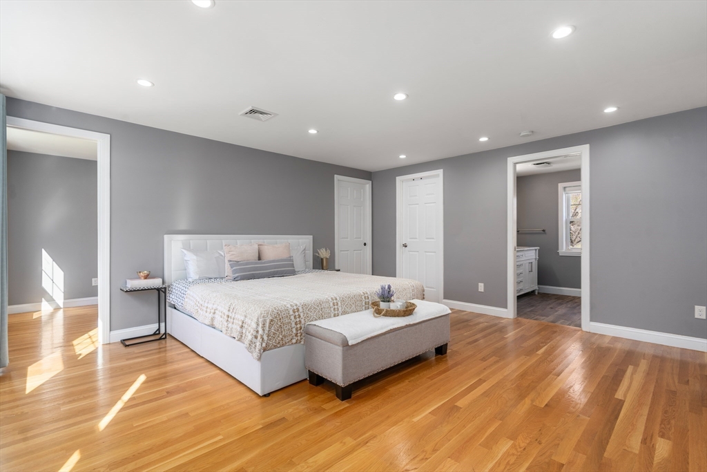 31 Roosevelt Rd