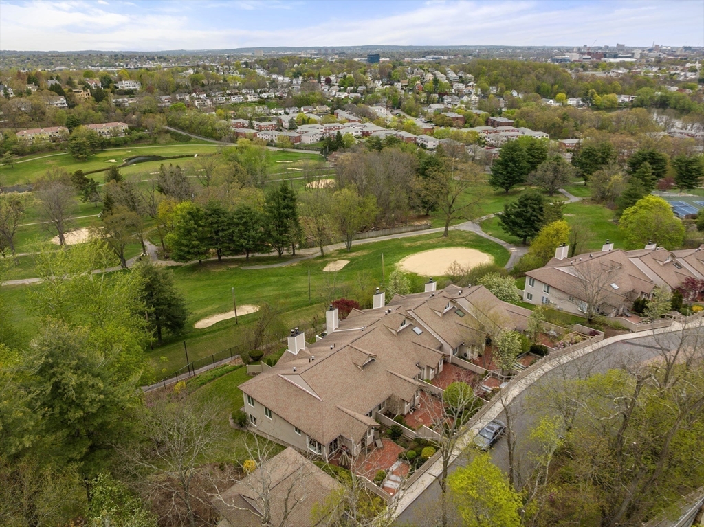 115 Algonquin Rd # 115